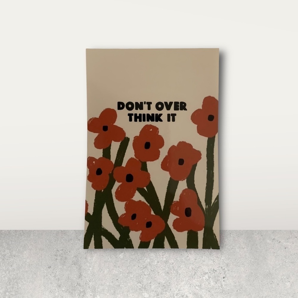 Don’t overthink it - glossy 4x6” photo with black thin glass frame​​​​​​​​​​